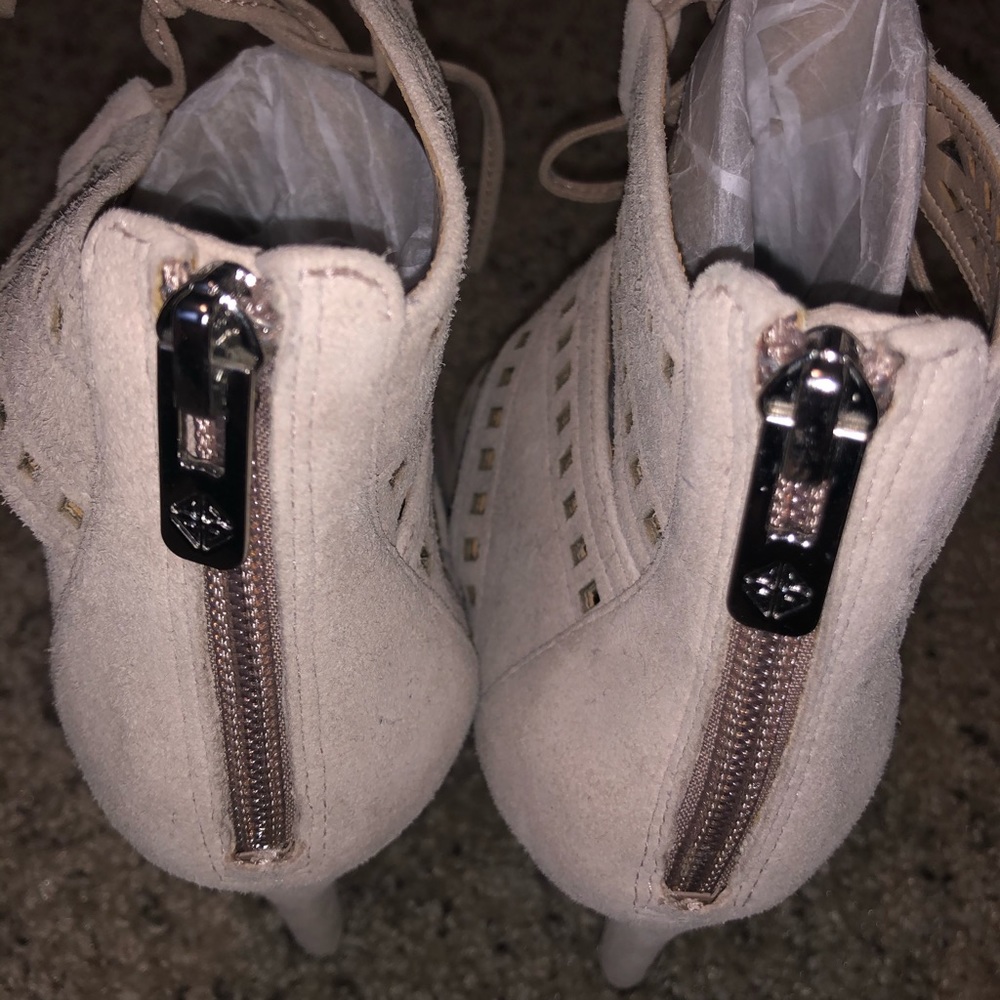 Antonio Melani Cage Heels w Laces 6.5 - Picture 4 of 8